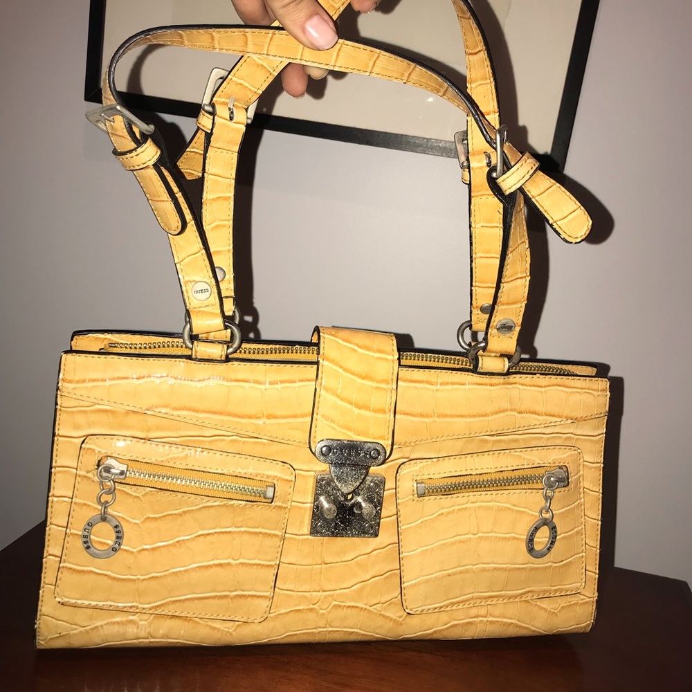 Guess purse